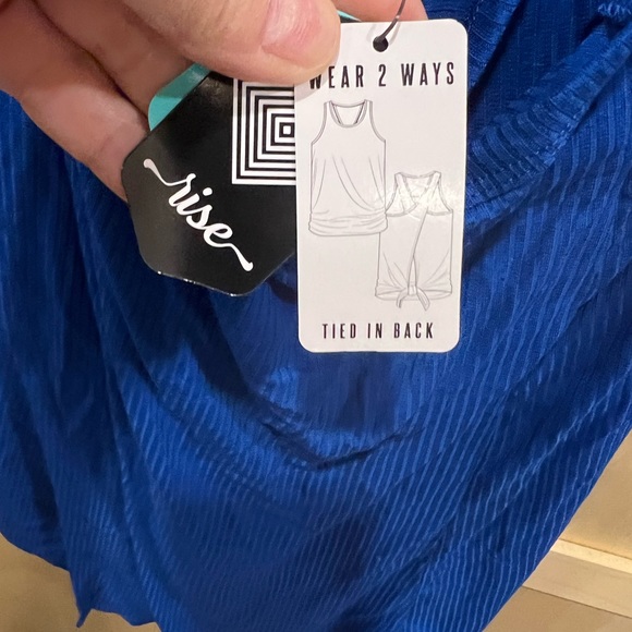 Triumphant Tank Top - Picture 5 of 8